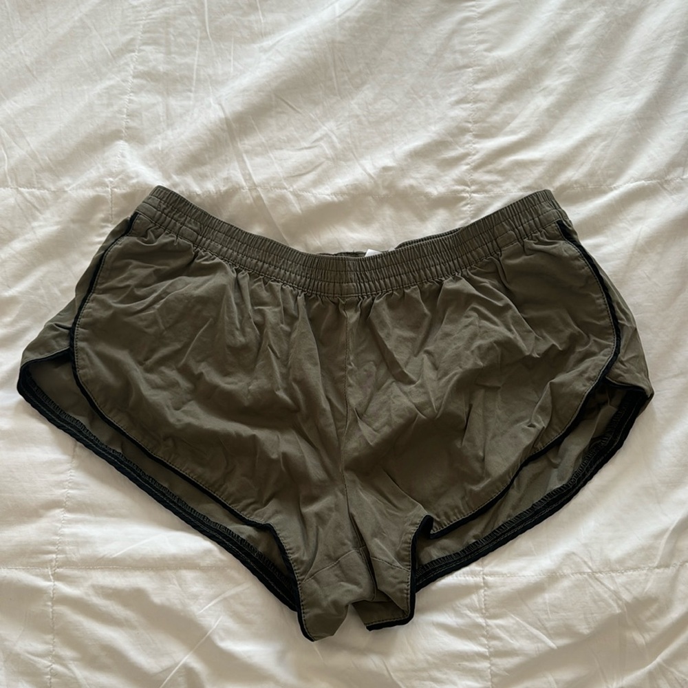 RVCA SHORTS
